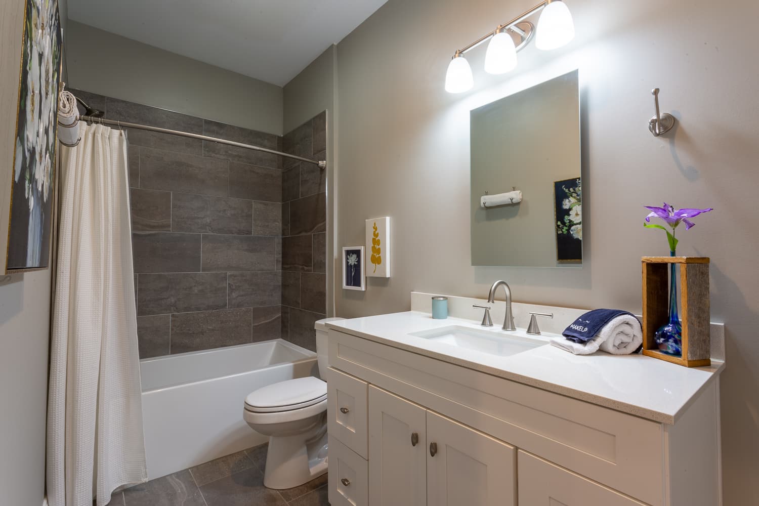 Southbound - Image 21