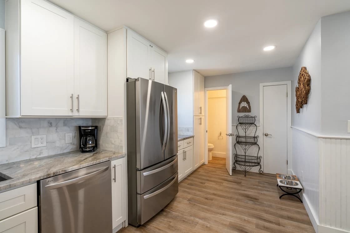 Backyard Beach - Image 9