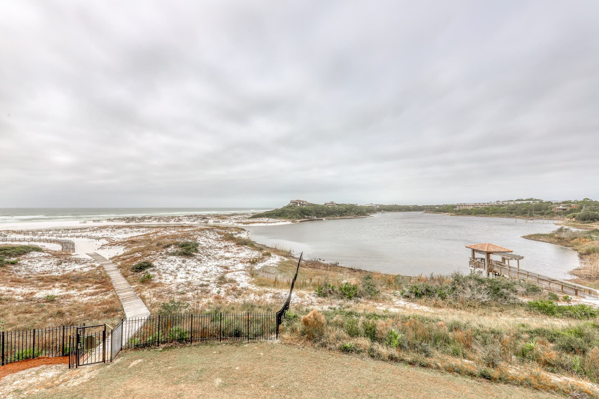 Sanctuary by the Sea 2122 Home - Image 11