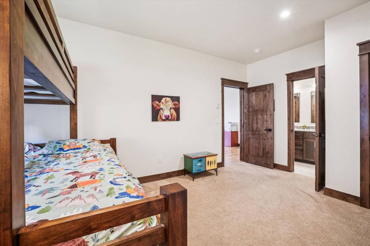 Breck Mountain Getaway - Image 27