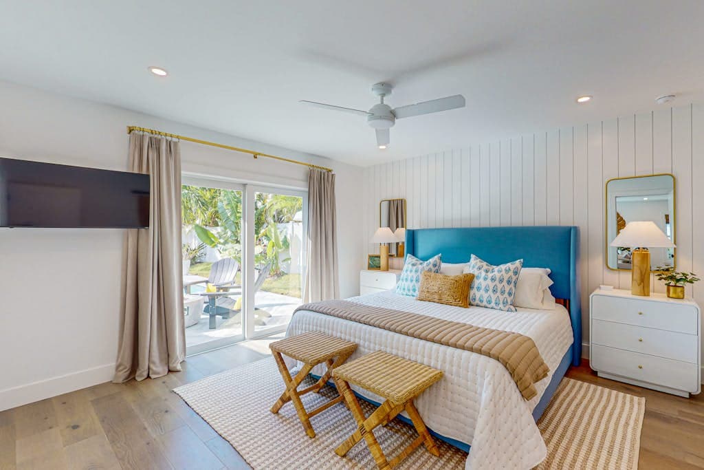 Yellow Door Beach Cottage - Image 9