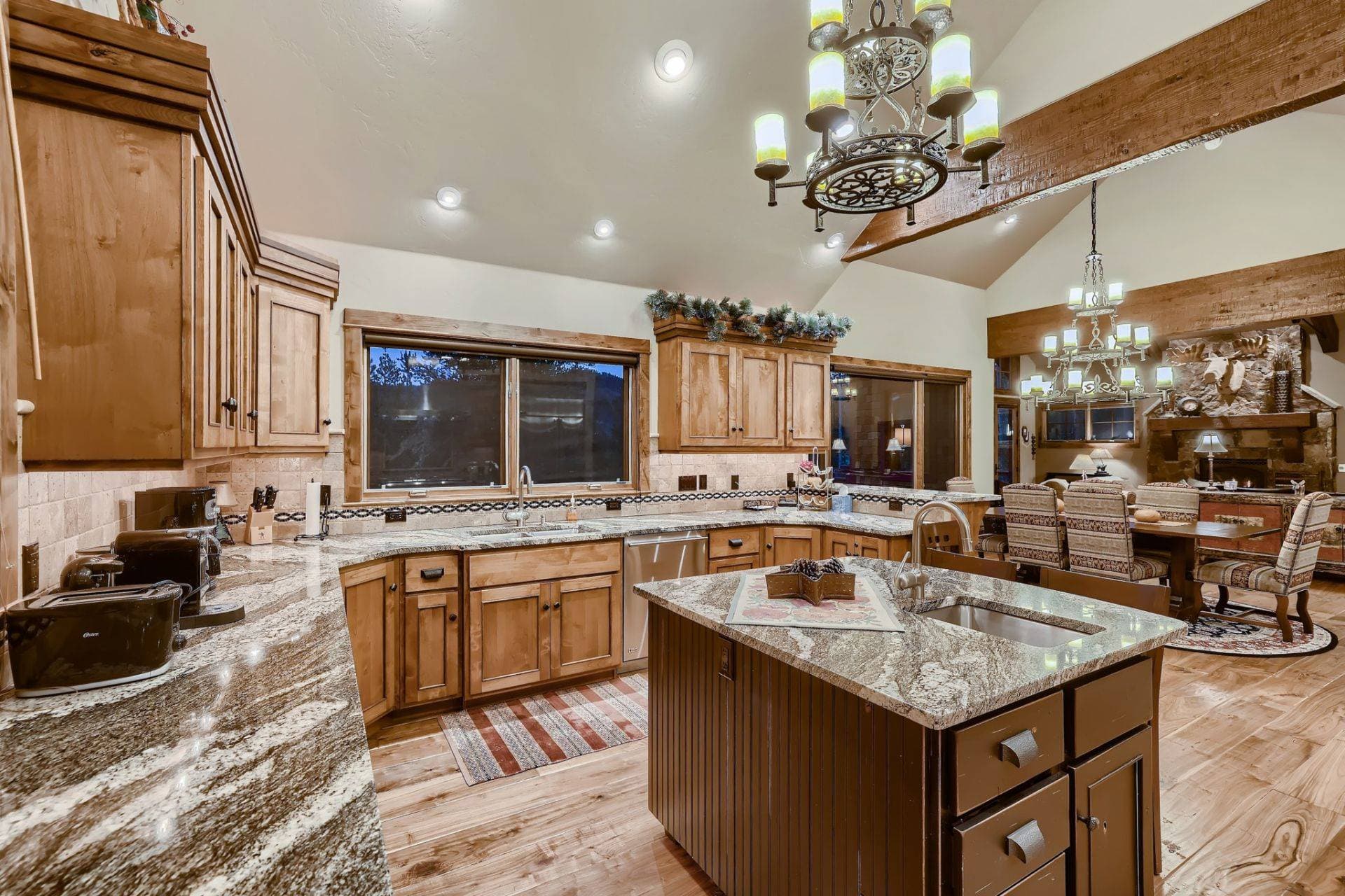 Merry Moose House - Image 9