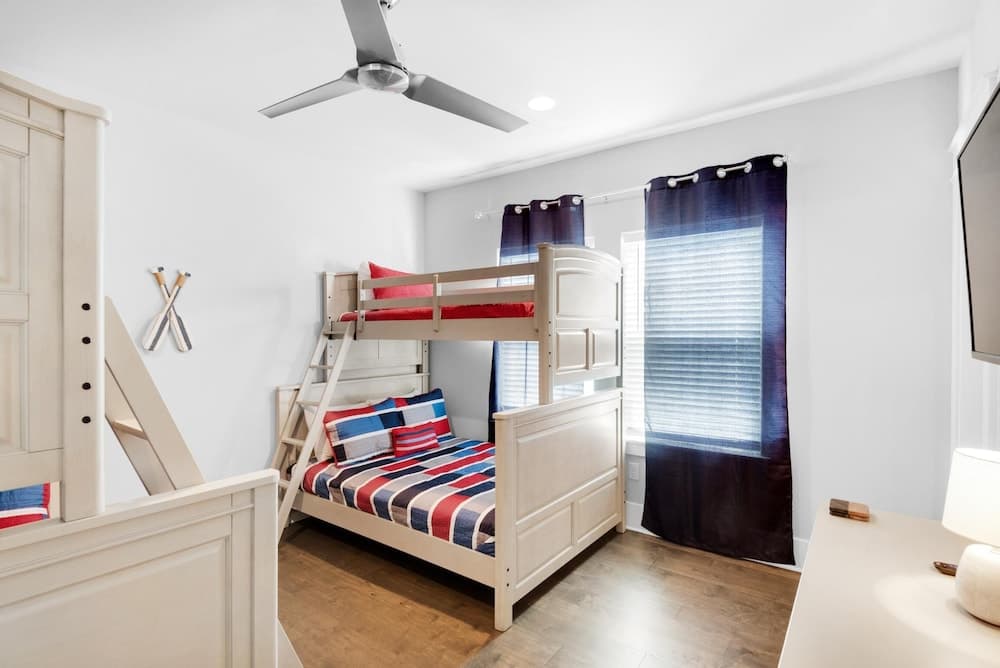 Stay Anchored - Image 12