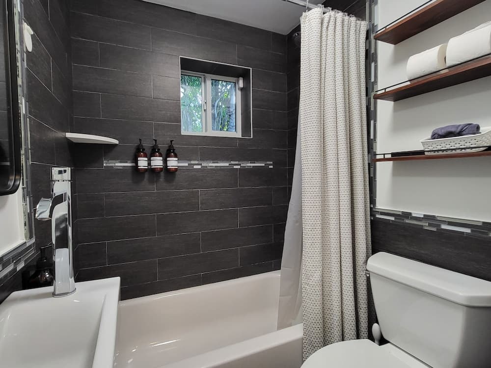 SuCasa Bay - Image 28