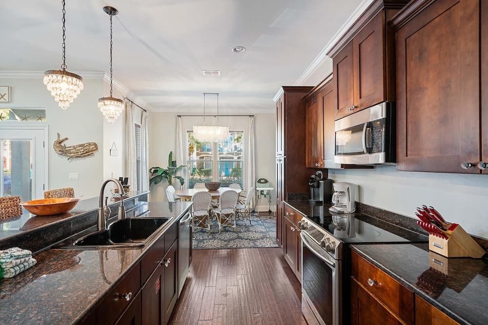 Sugar Shack - Image 8