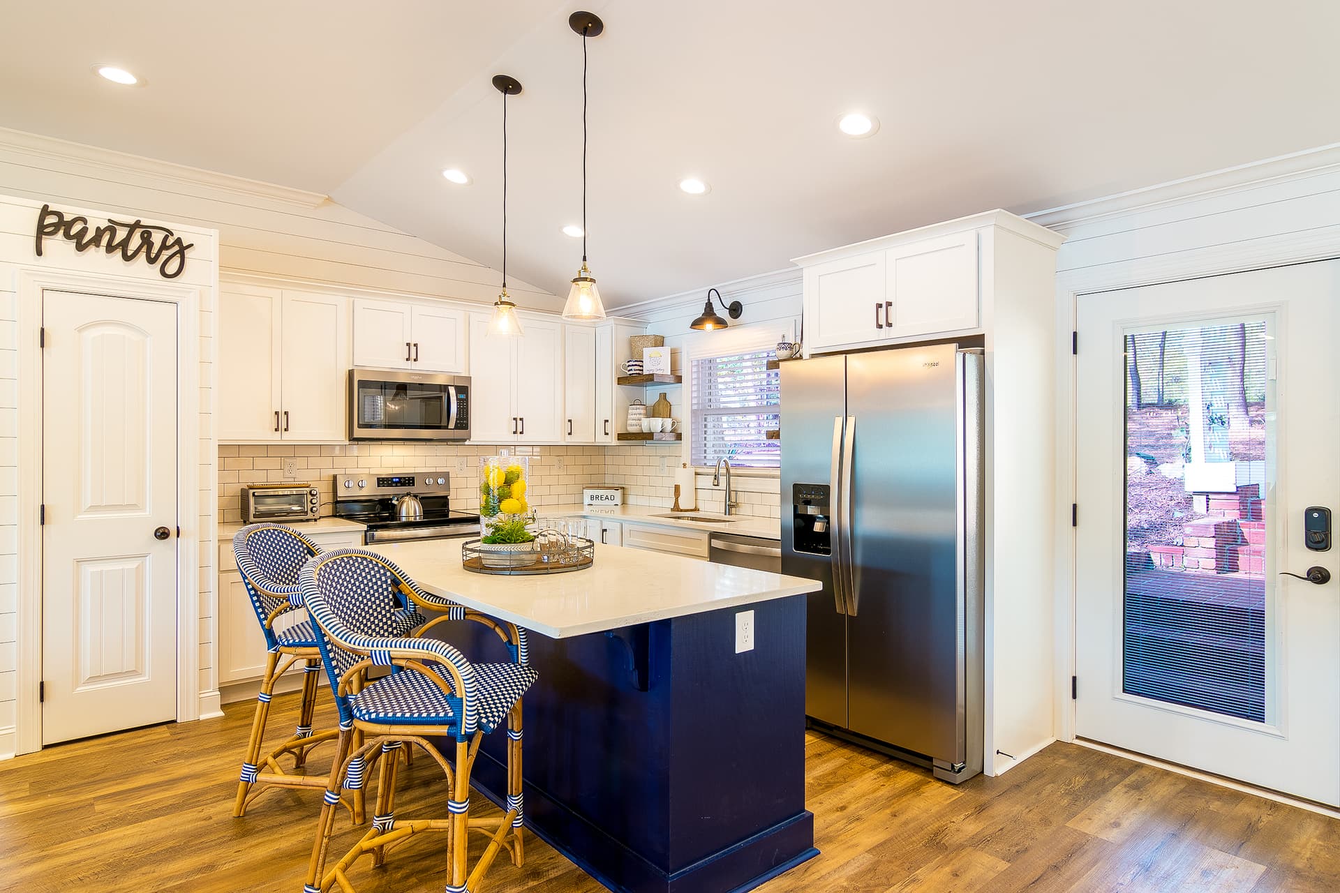 Summer Status - Image 5