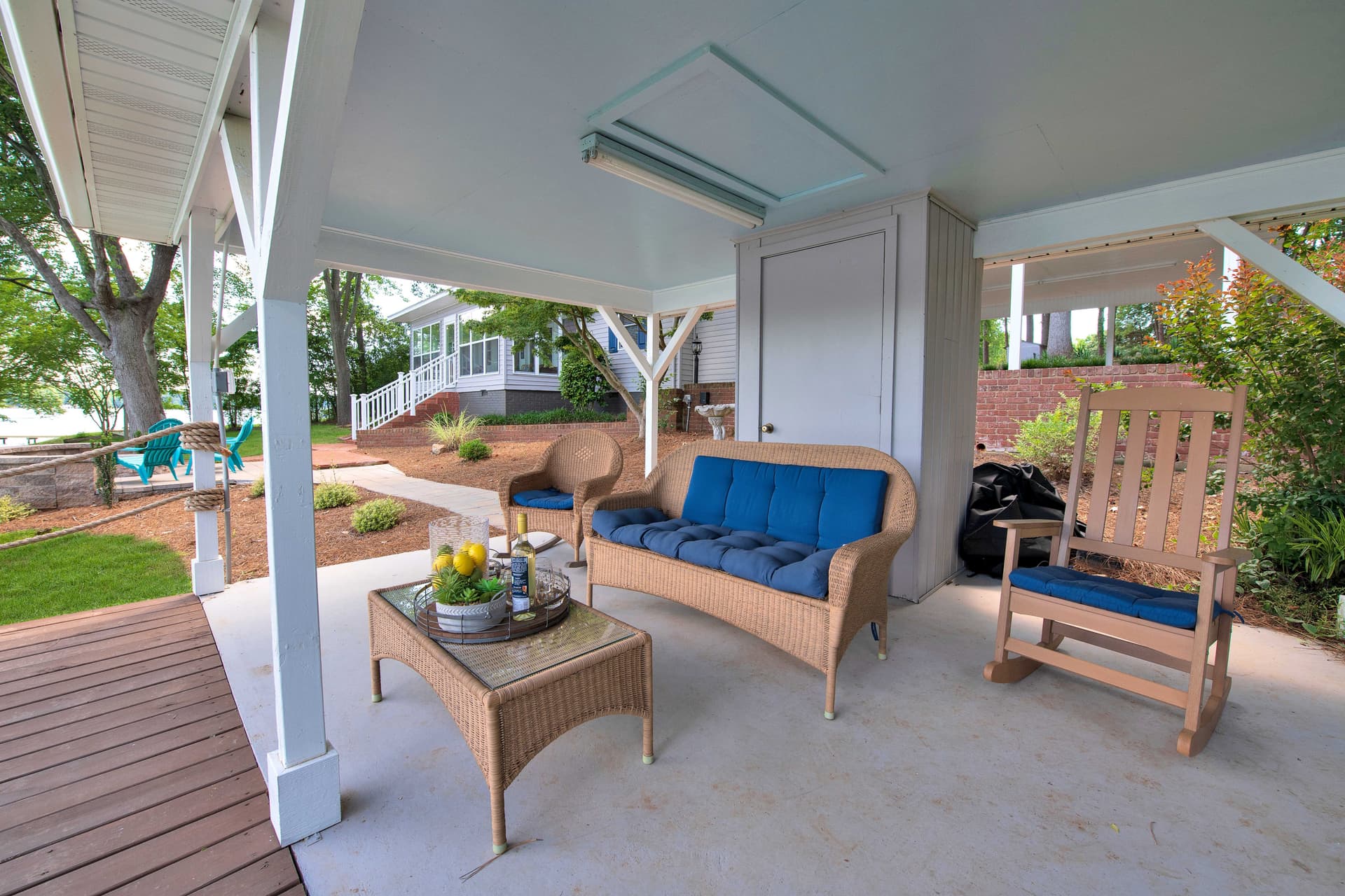 Summer Status - Image 23