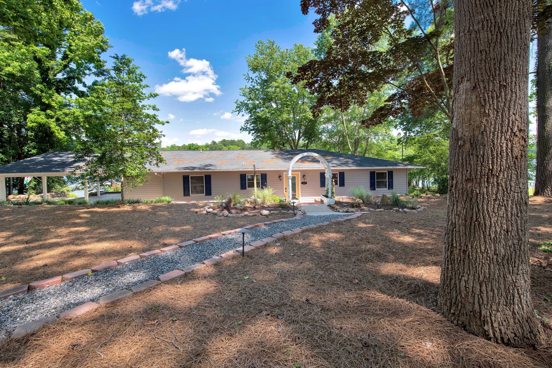 Summer Status - Image 31