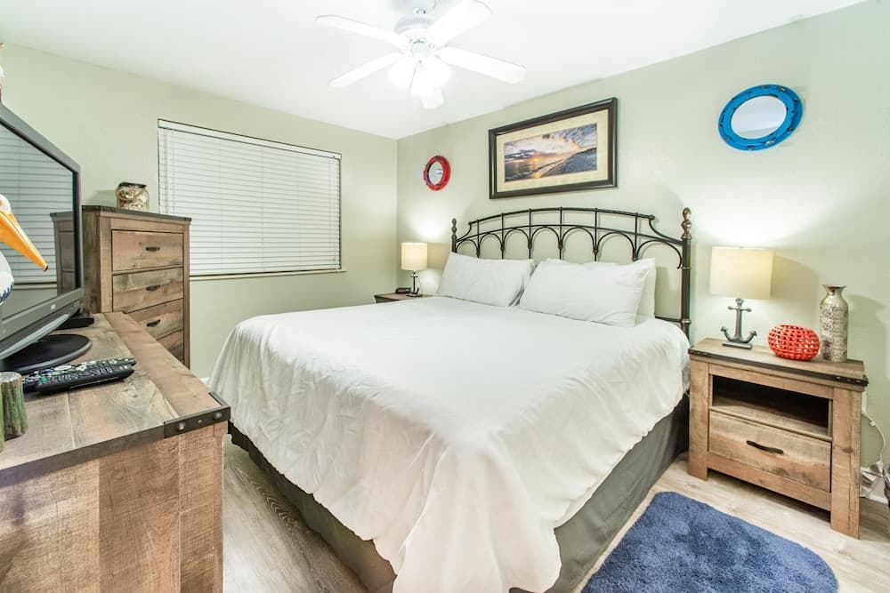 Sundestin #1211 - Image 12