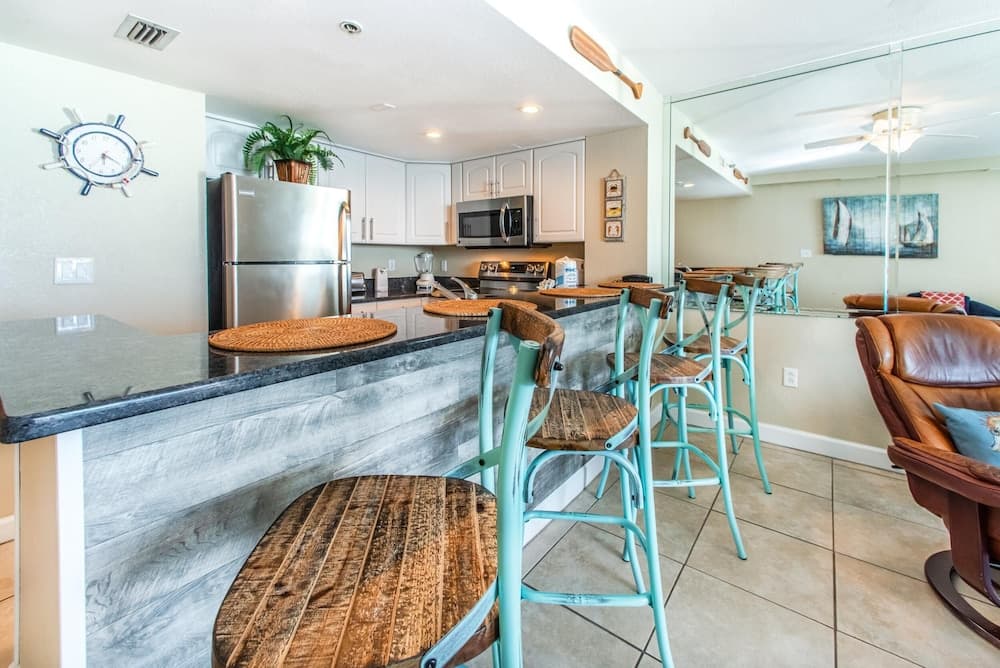 Sundestin #1211 - Image 5