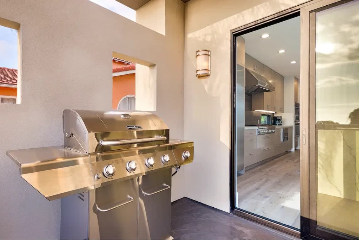 Sunny Shores - Image 22