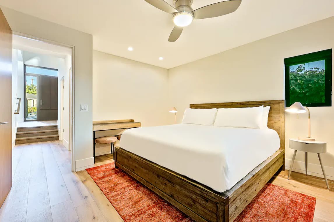 Sunny Shores - Image 9