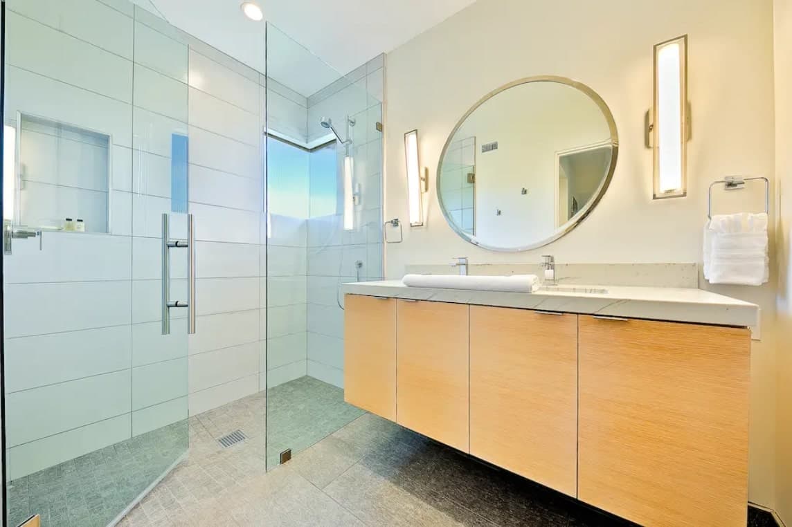 Sunny Shores - Image 10