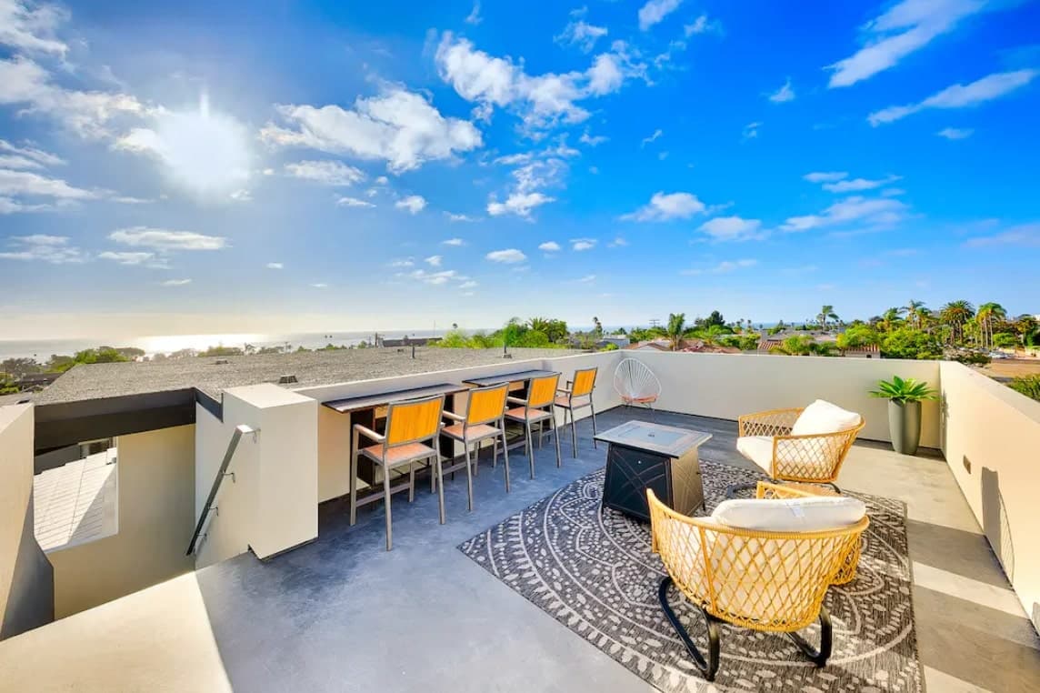 Sunny Shores - Image 2