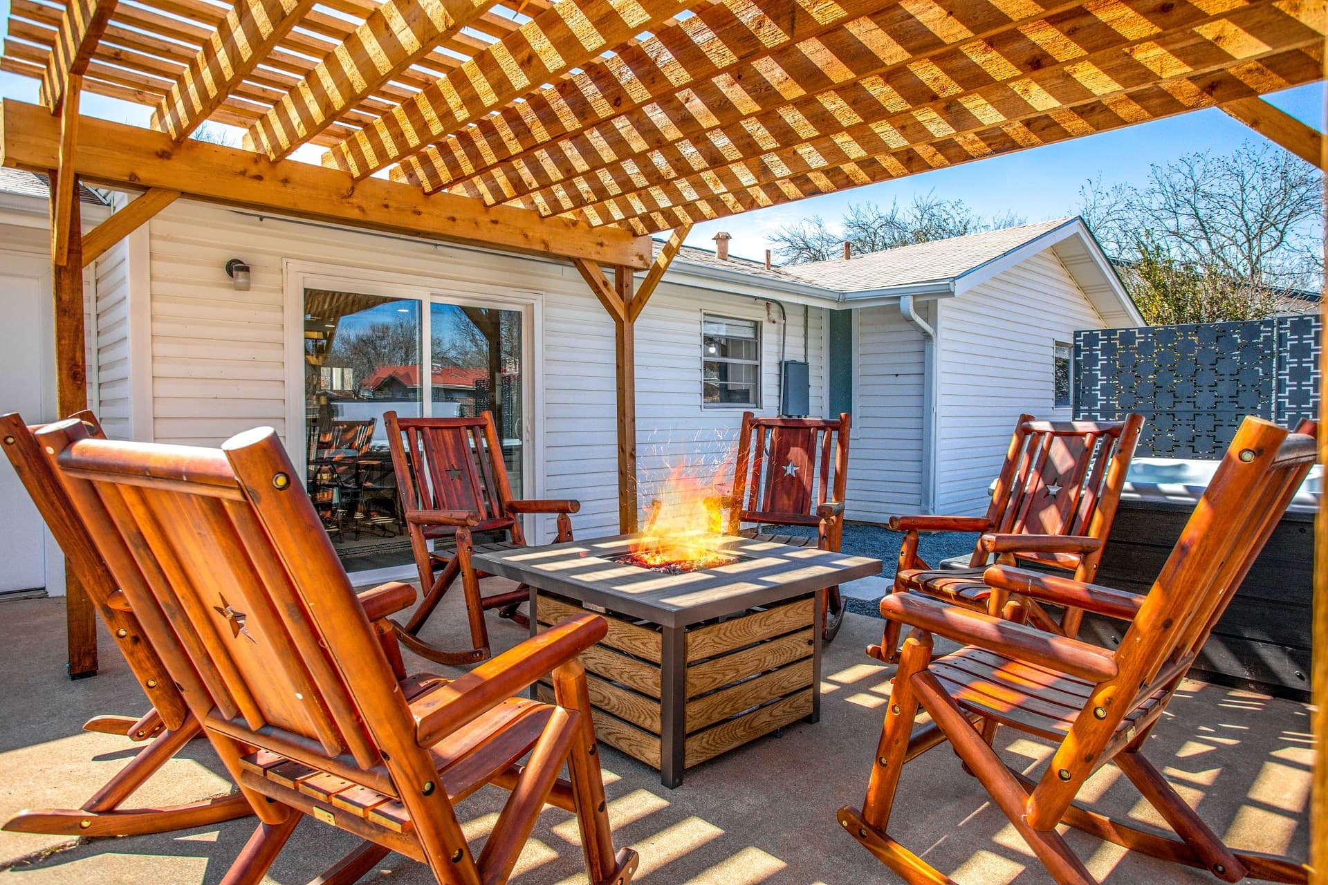 Sunrise Haus - Image 3