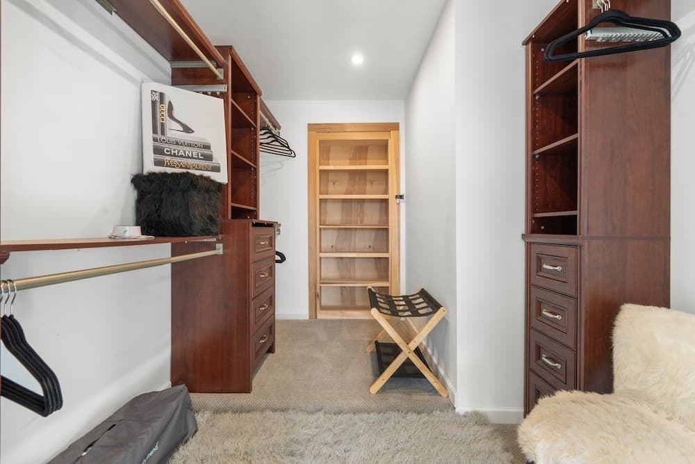 Sunset Greens - Image 24