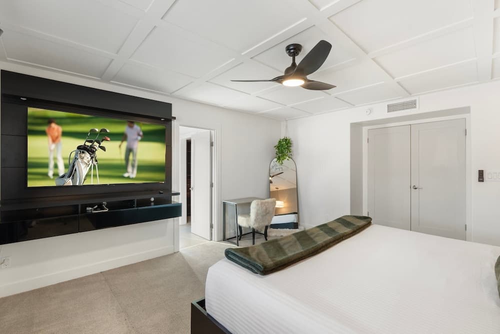 Sunset Greens - Image 22