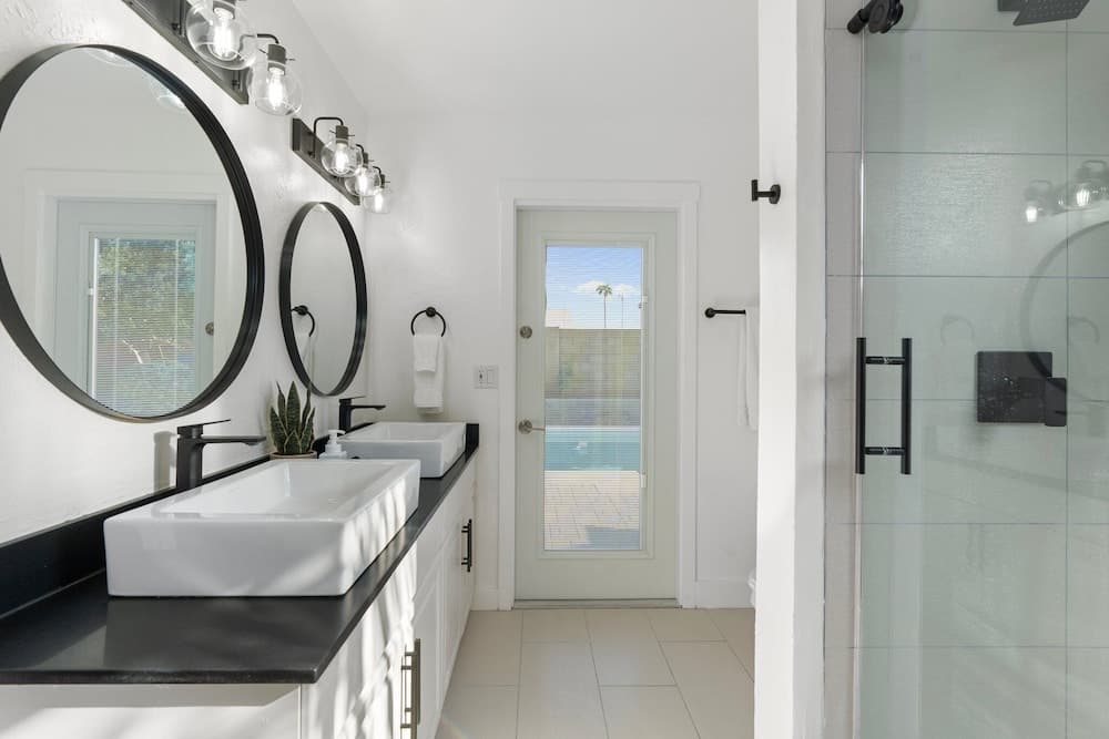 Sunset Greens - Image 25