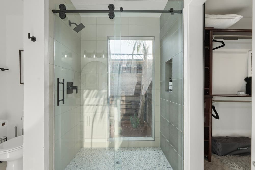 Sunset Greens - Image 29