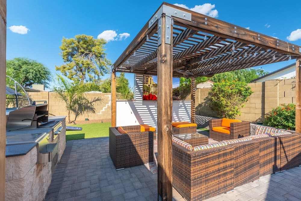 Sunset Greens - Image 49