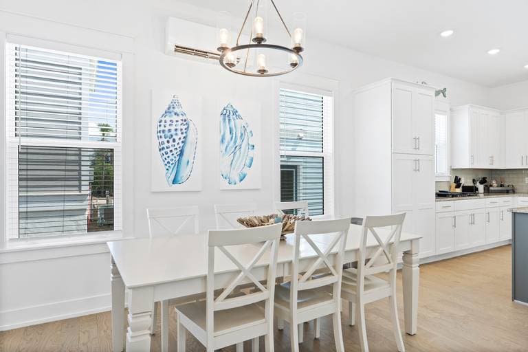 Charming Blue Haven - Image 10