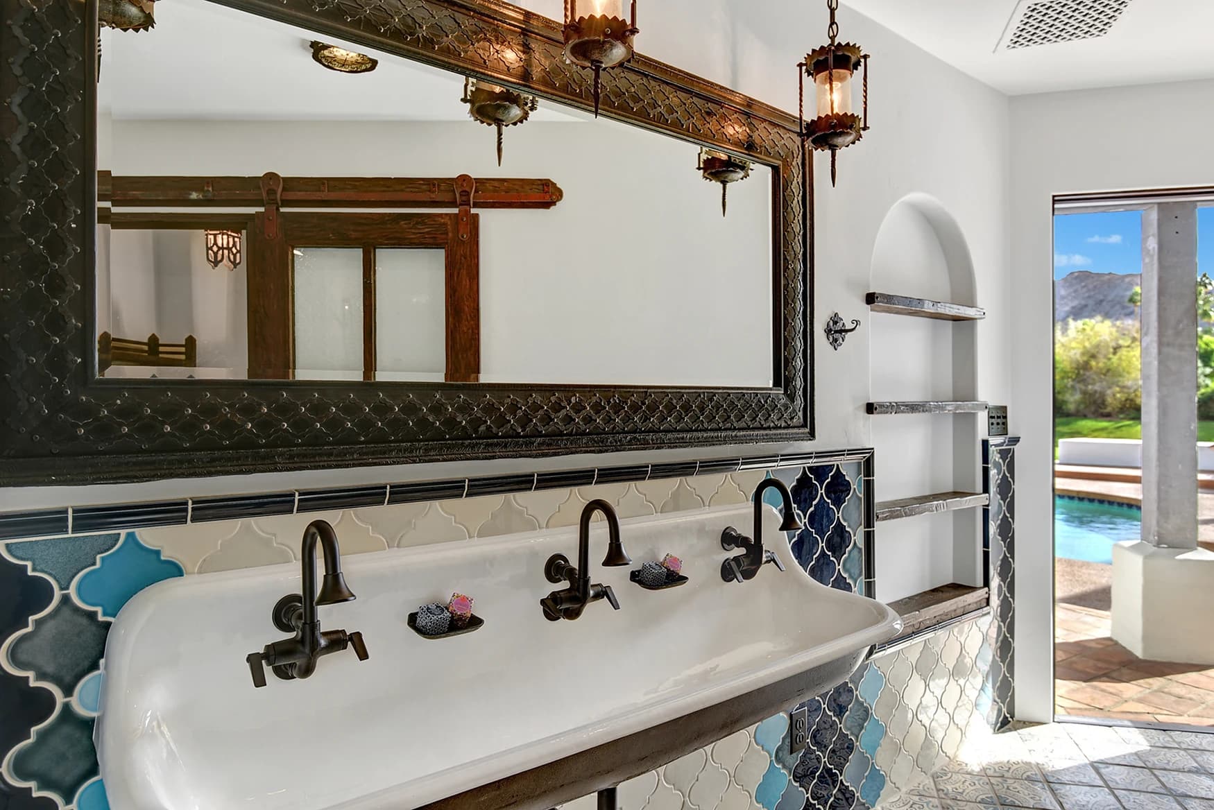 Dorado Vida Estate - Image 35