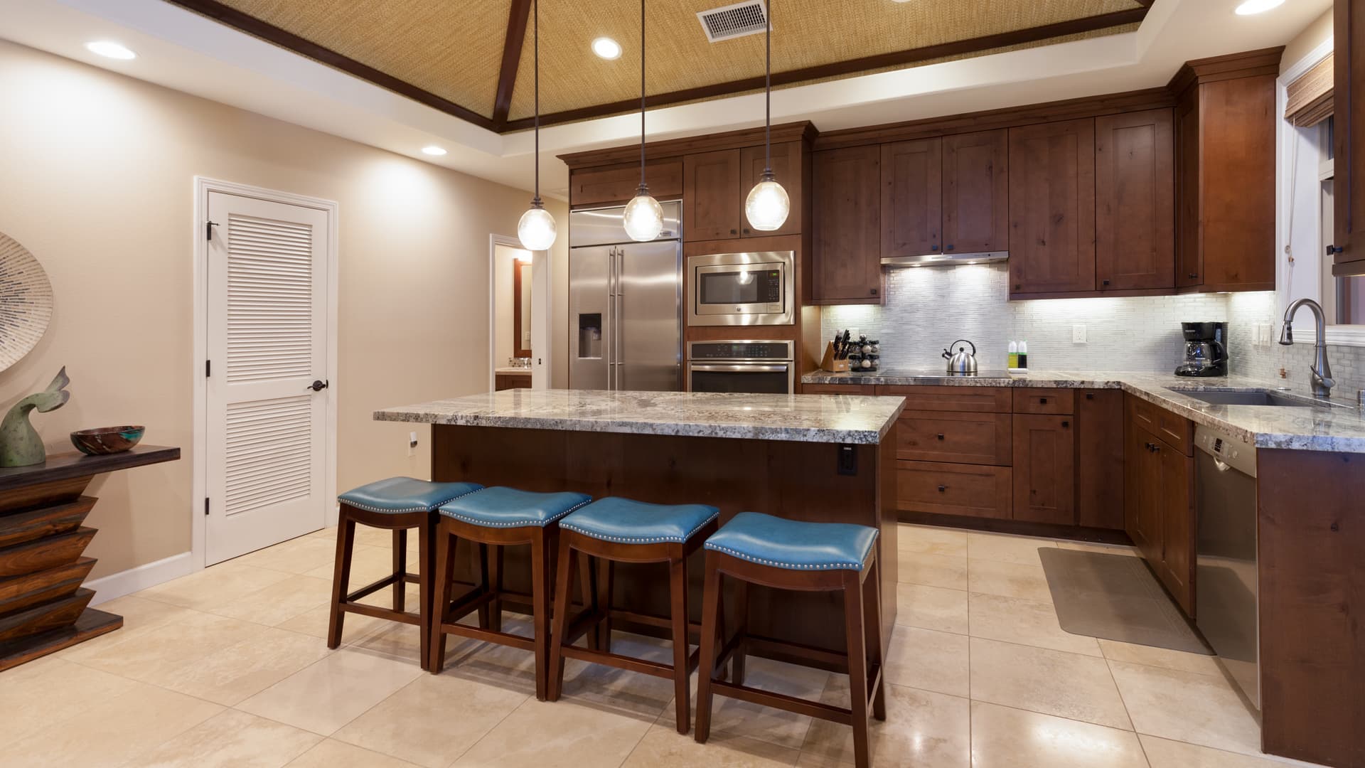 Sweet Escape - Image 5