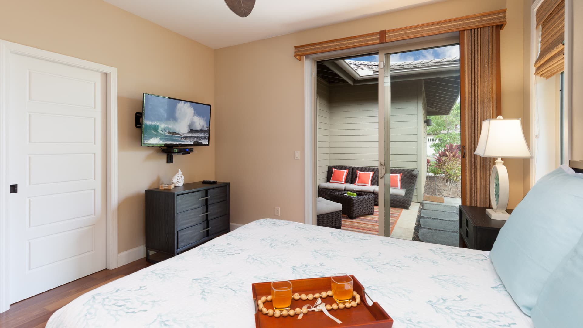 Sweet Escape - Image 12