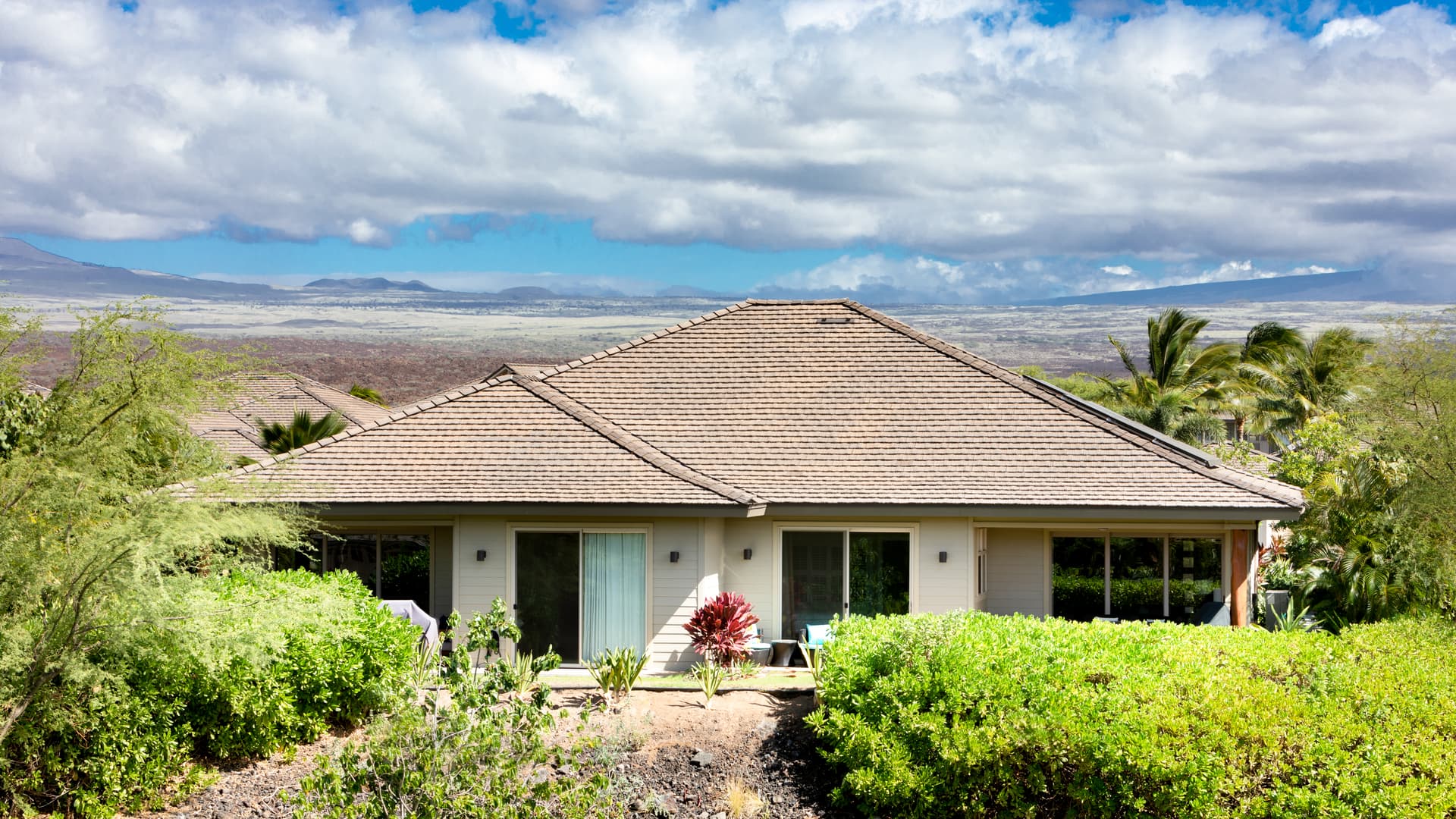 Sweet Escape - Image 27