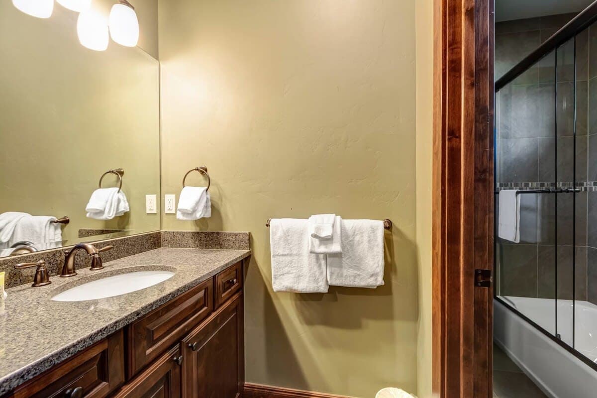 Ultimate Sanctuary - Image 35