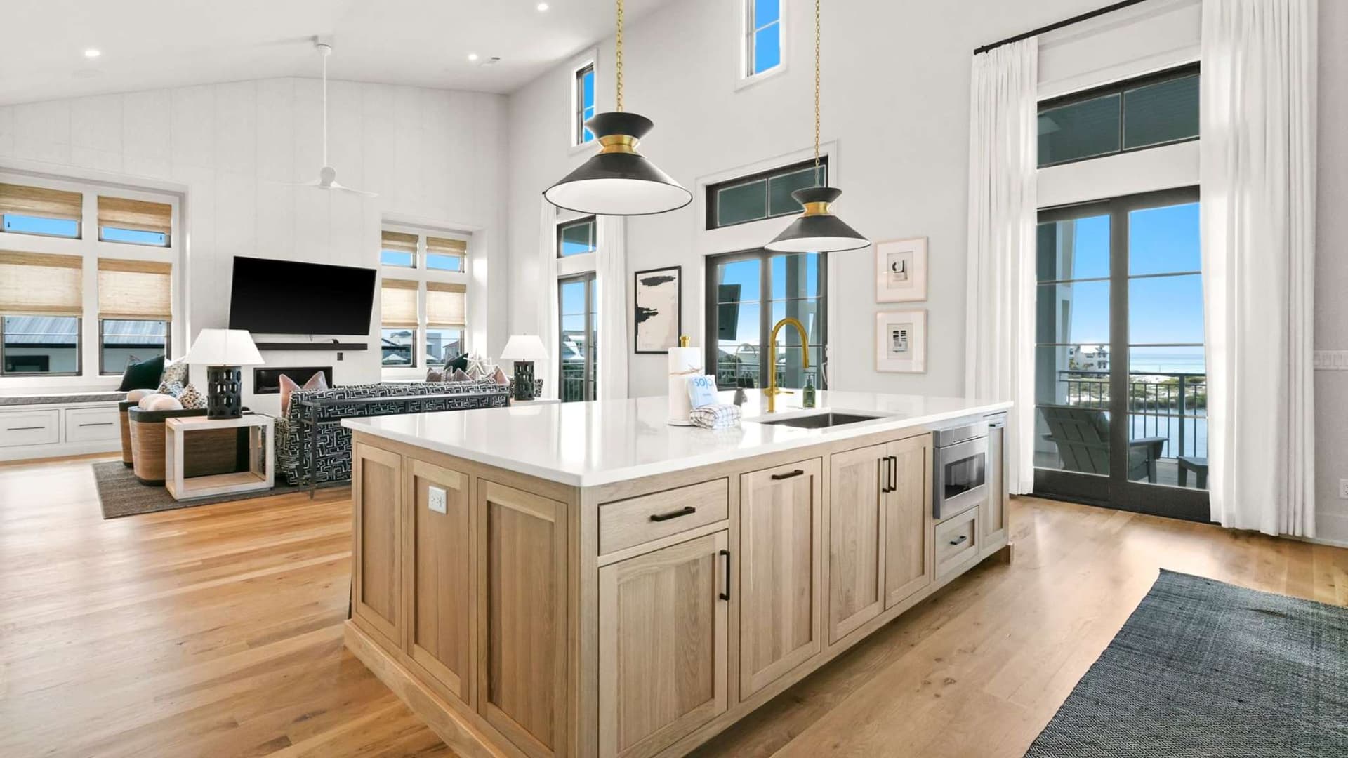 Lakeview Drive - Image 74