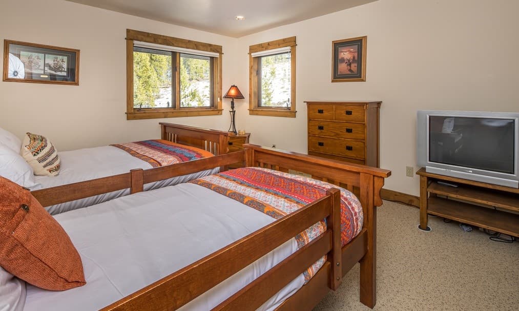 Runner Road Home - Image 17