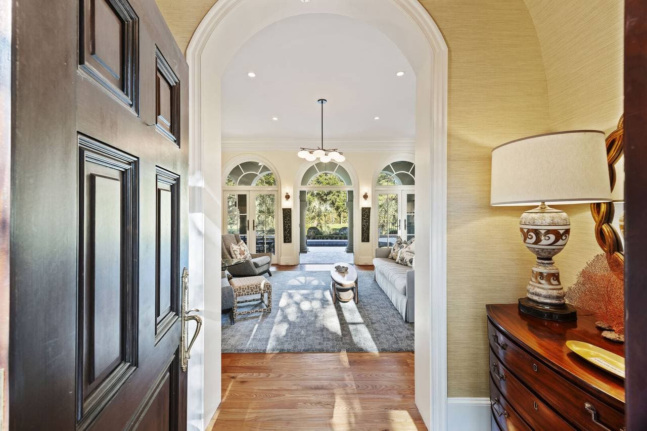 Yellow Throat Lane - Image 6