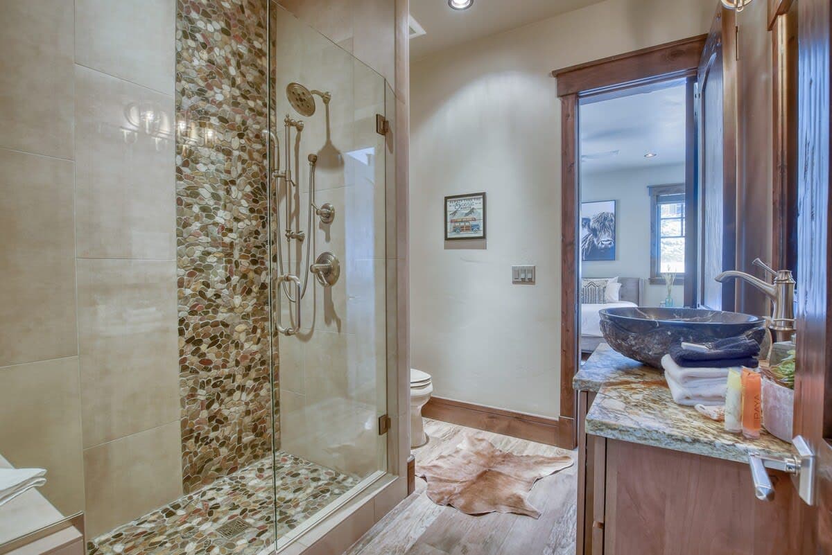 Gondola Ridge Haven - Image 35