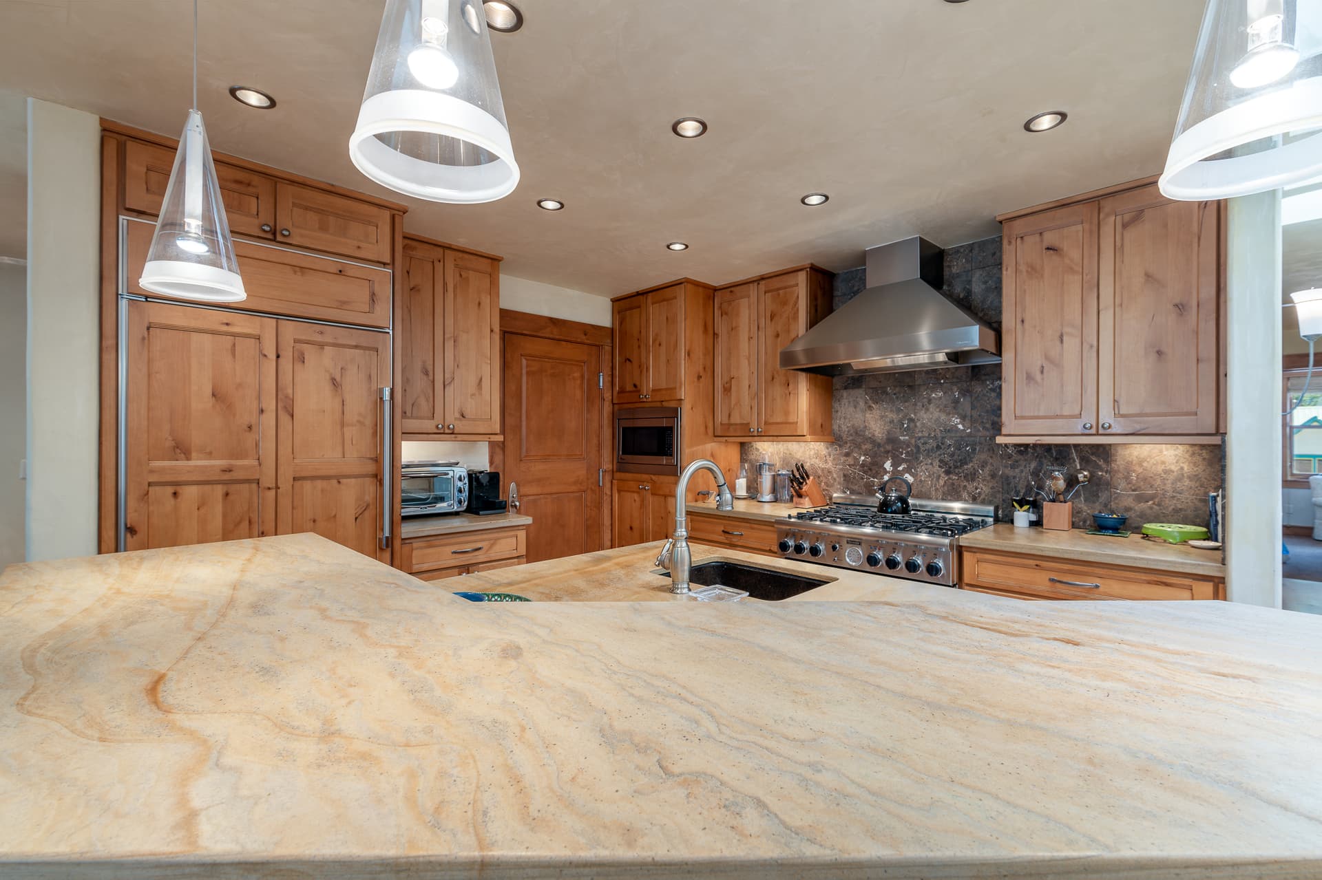 Main Stage Penthouse - Image 34