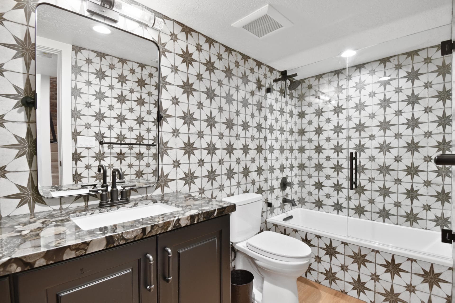 Jupiter View - Image 26