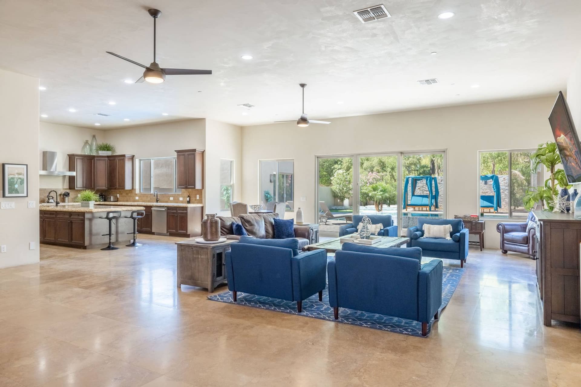 Residence on Cactus - Image 27