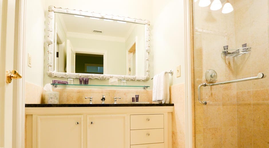 Ritz-Carlton Residence #301 - Image 7