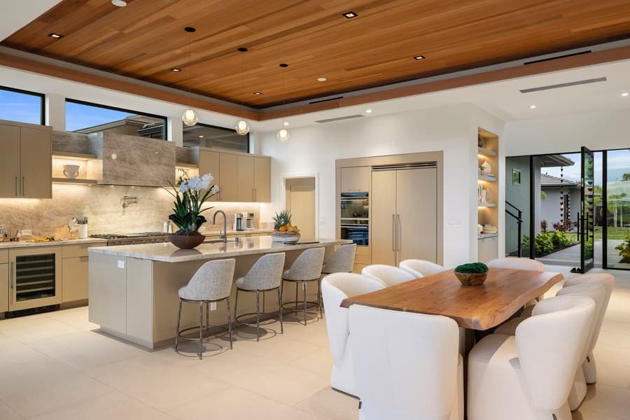 One Ocean Estate #6 - Image 5