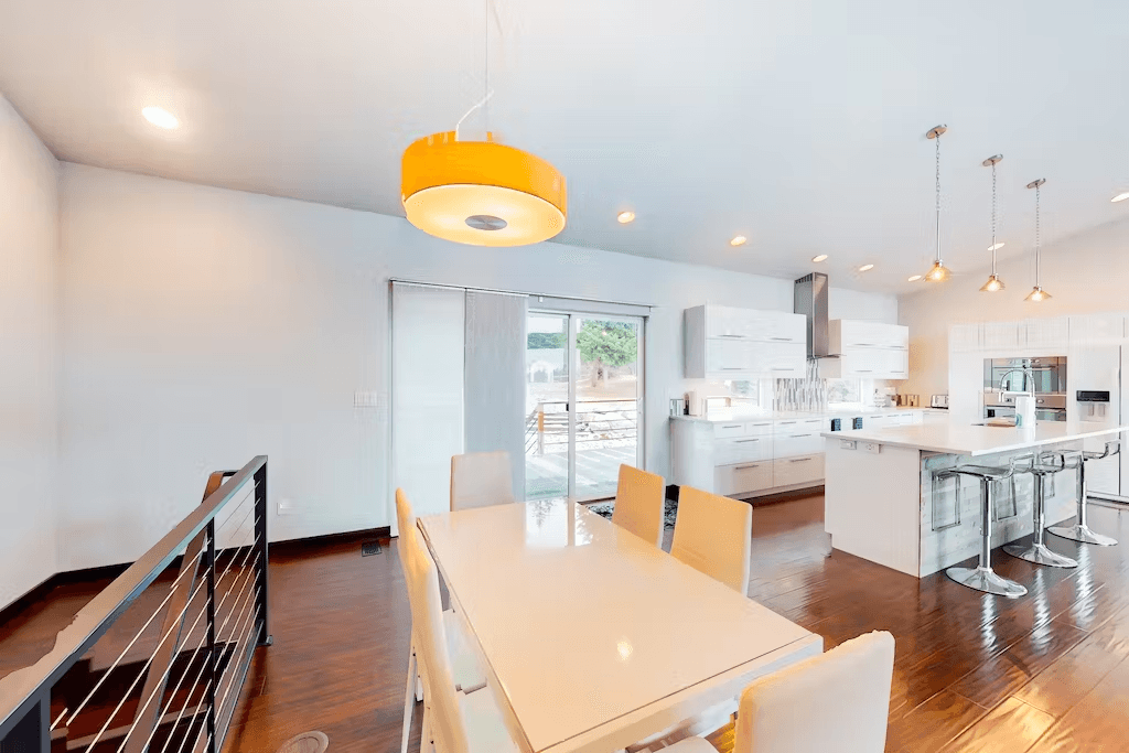 Spokane River Retreat - Image 7