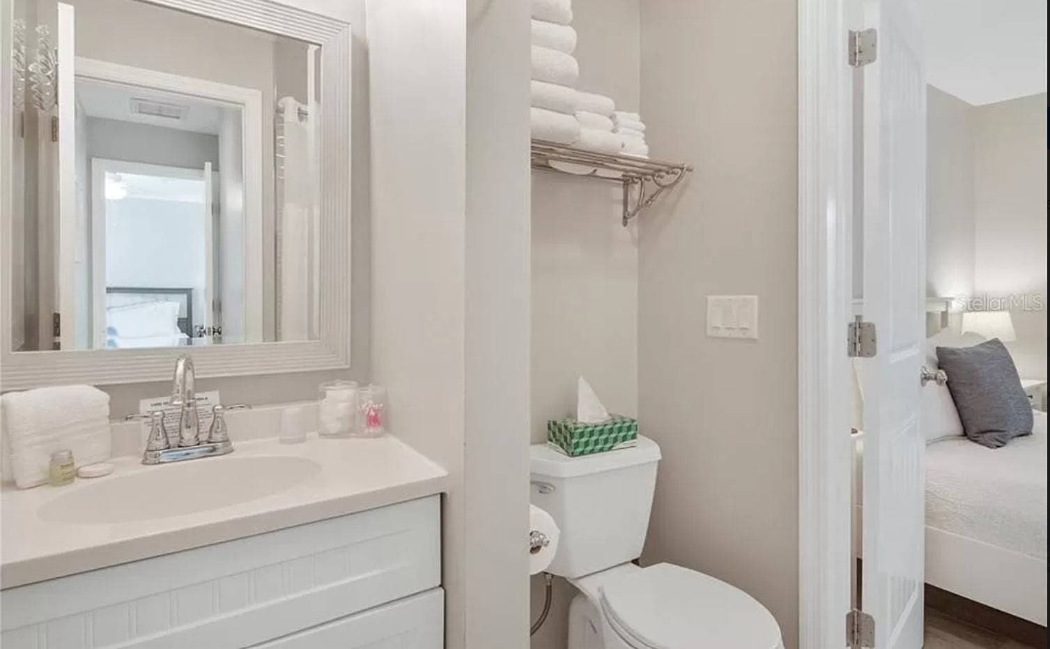 Island Vibes Cottage - Image 12