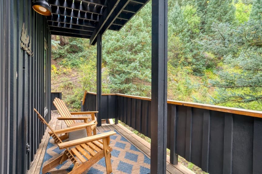 Manitou Riverhouse #115 - Image 3