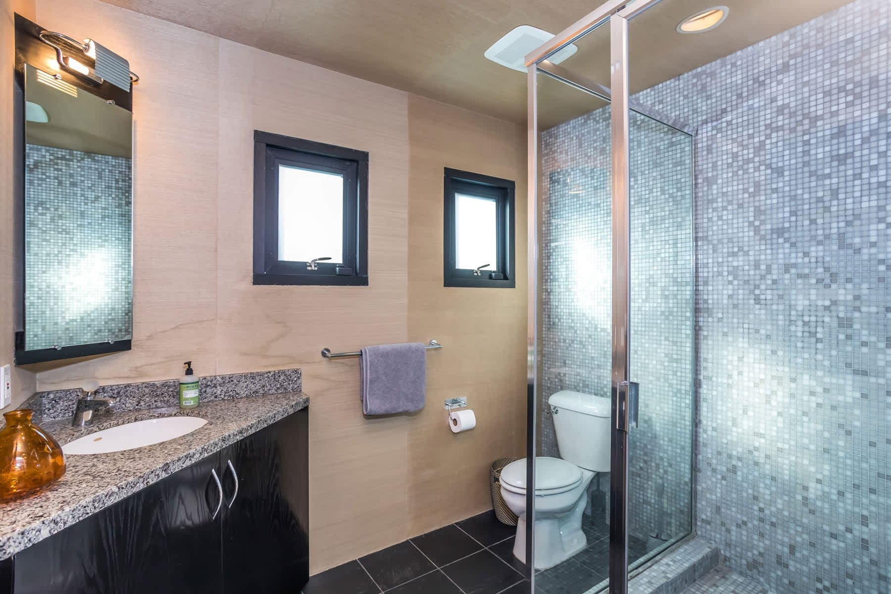 Bird Street Home - Image 27