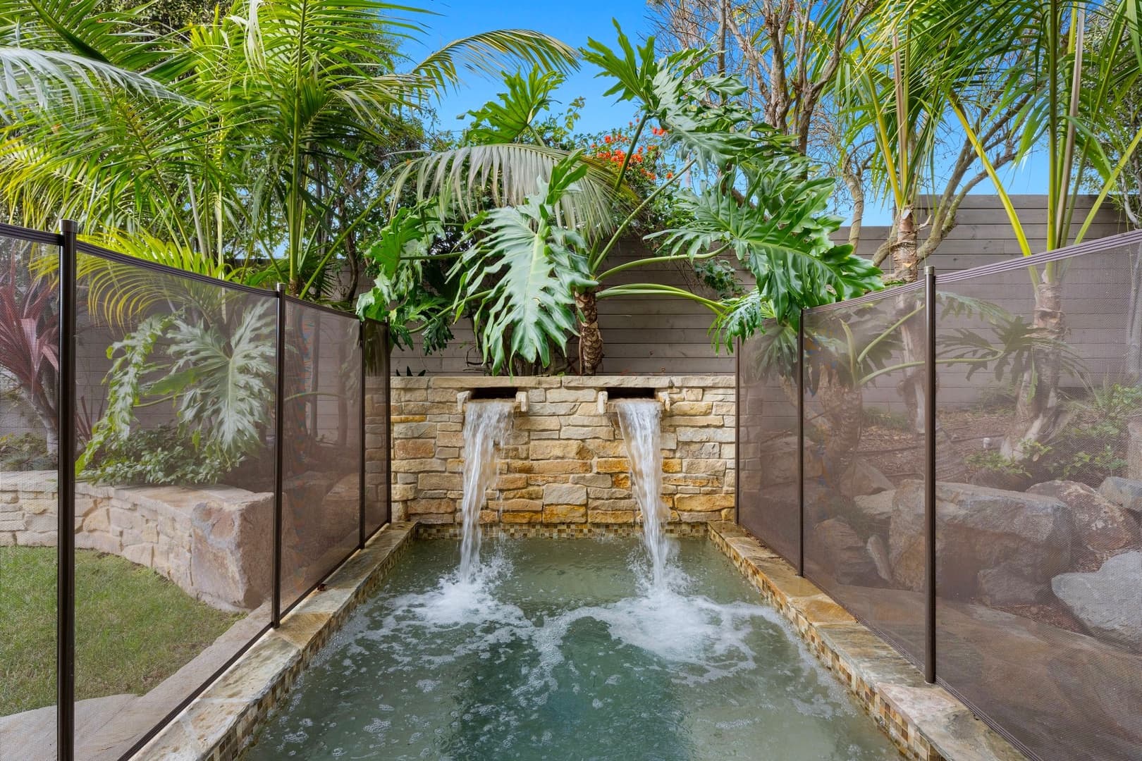 Costa Del Mar - Image 2