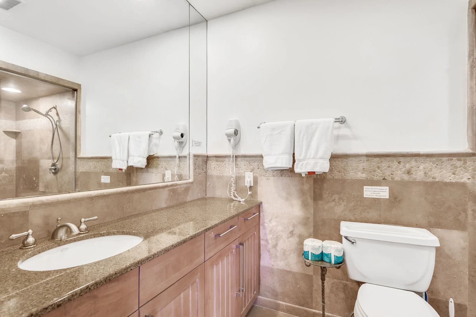 Main Street Penthouse - Image 18