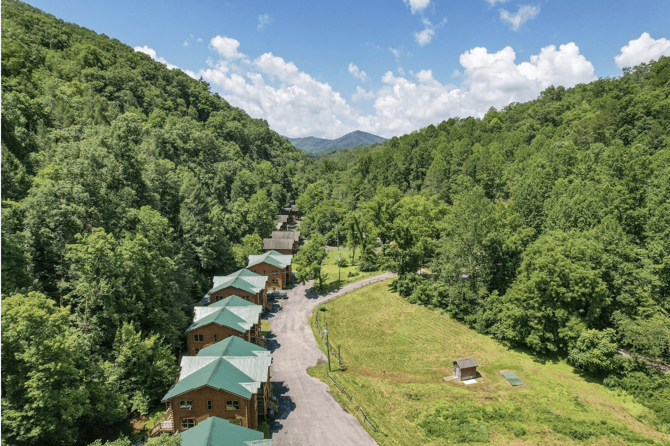 Brookshore Enclave - Image 36