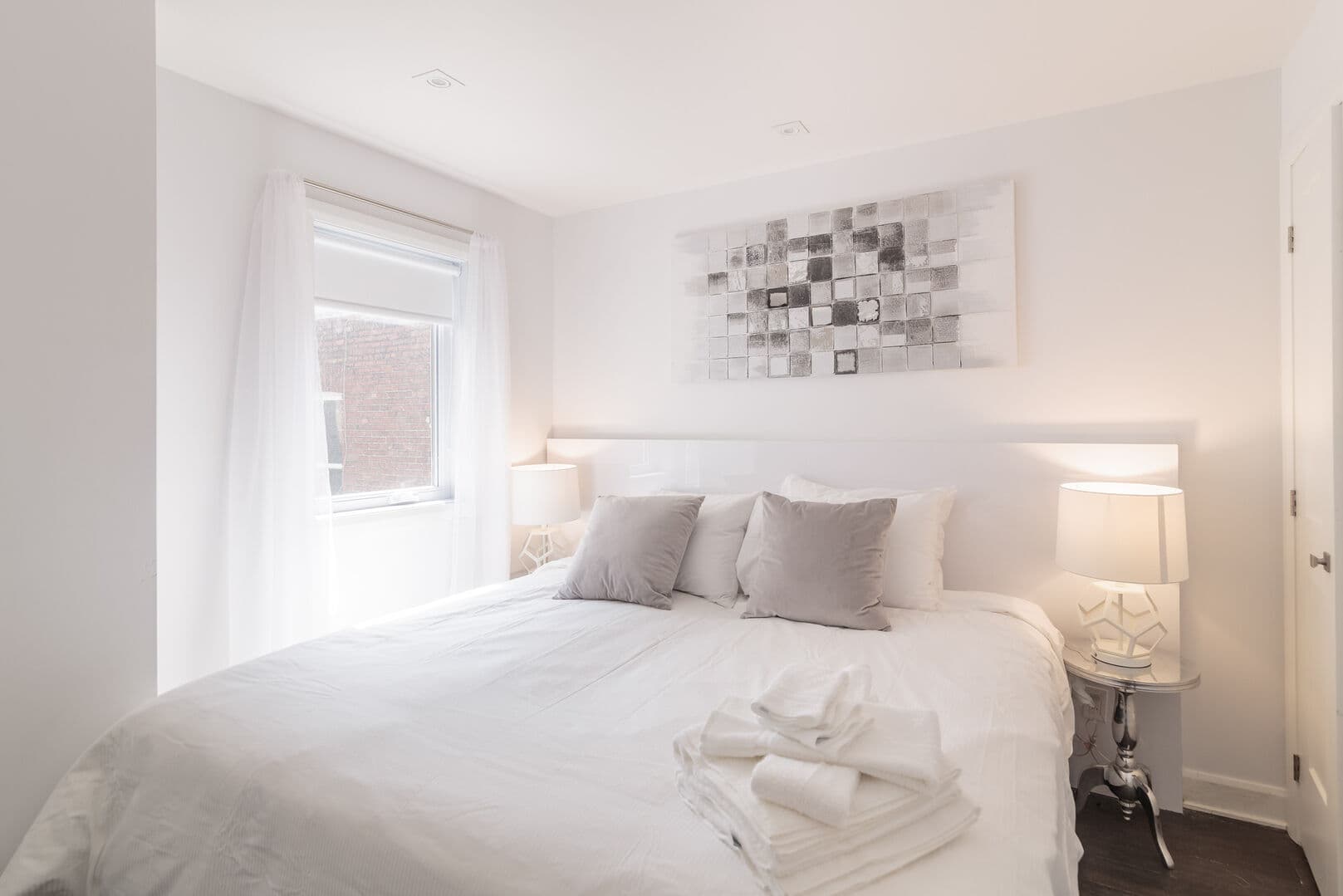 Miller House - Image 15