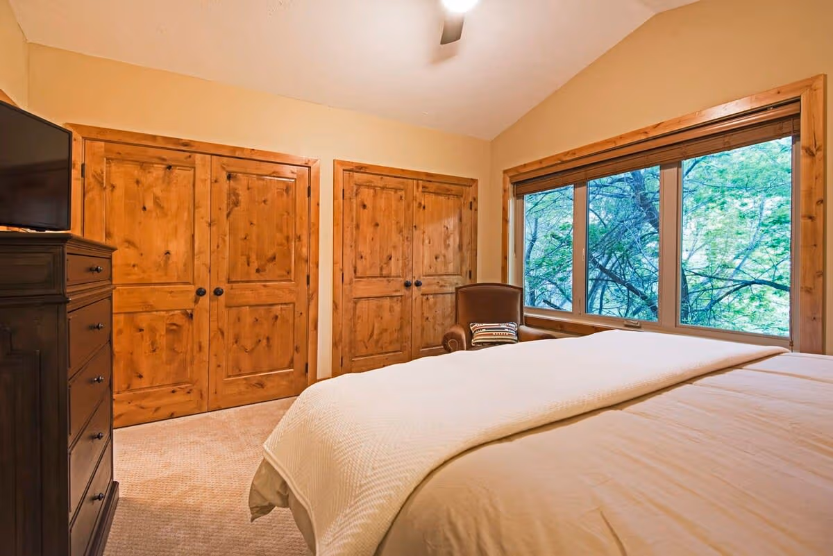 Alpine Ember Escape - Image 12