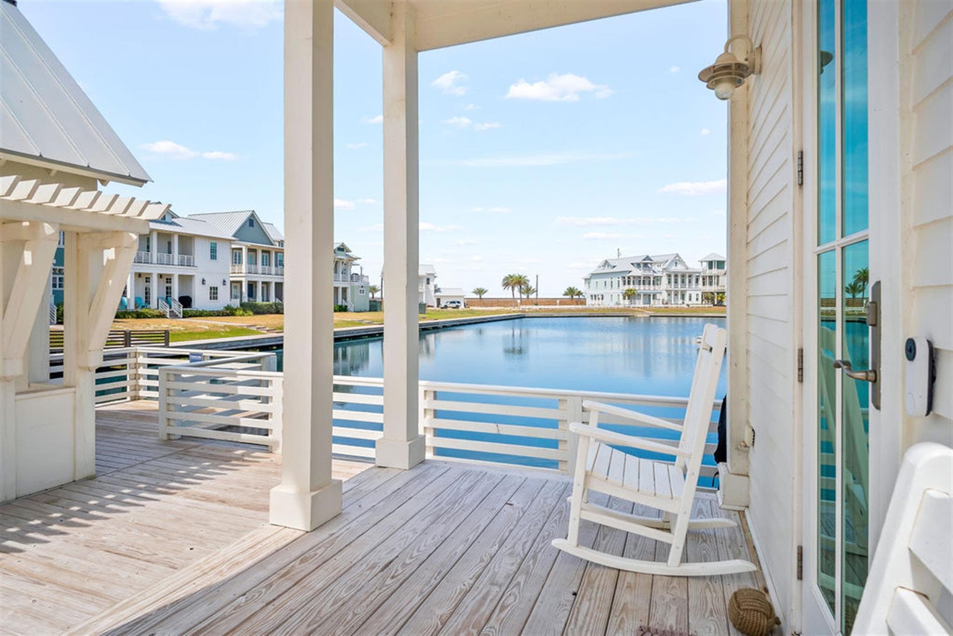 S'mores at the Shore - Image 23