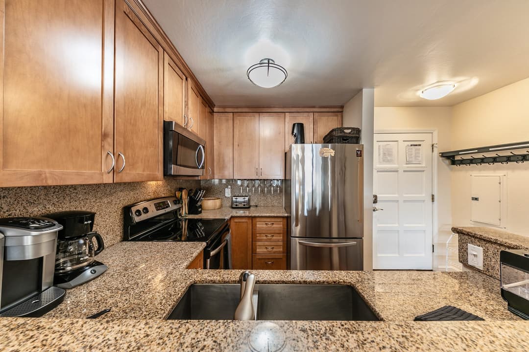 Scott Peak Lodge #46 - Image 7